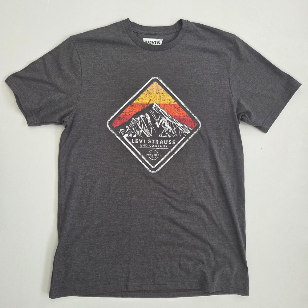 Levi's‎ Men's Charcoal Heather Mountain Graphic T-Shirt Short Sleeve